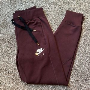 Nike Air Joggers